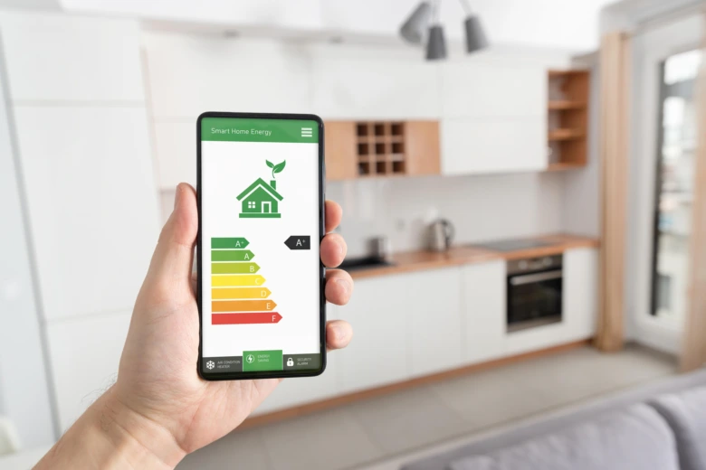 Mobilní aplikace pro výpočet spotřeby elektřiny s hodnocením A+ v kuchyni.