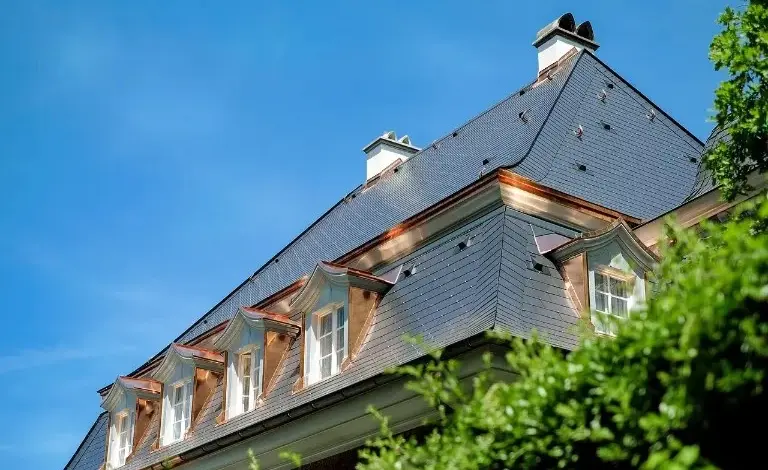 Mansard roof with dormers