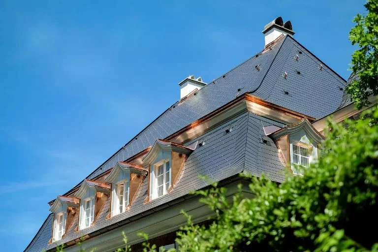 Mansard roof with dormers